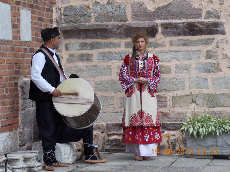 Detalji sa muzicko-scenskog prikaza ,,Banjsko zlato,,