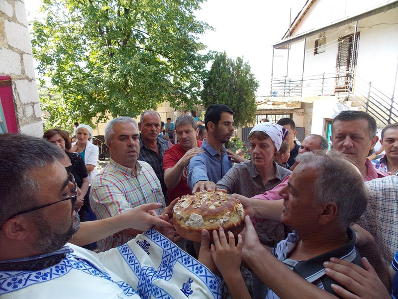 Osvecenje slavskih kolaca i zita (1)